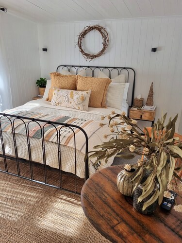 A rustic home away from home set in the foot hills of historic Yankalilla