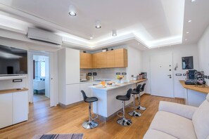 Interior - Luxury Apartment In Olbia - Terrazza & Cinema (Olbia)
