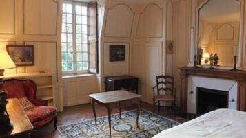 5 dormitorios, wifi gratis, ropa de cama