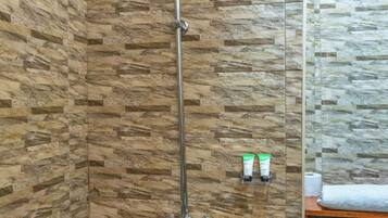 Standard Twin Room, Balcony, City View | Bathroom | Shower, bidet, towels, soap