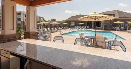 Overlook 7207 I Modern and Spacious 2Bd Apt