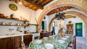 Apartment | 4 bedrooms - Semidetached Villa Shared Pool (Monteleone d'Orvieto)