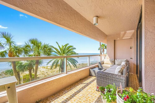 CBC 1-3E –🏝️ Summer Escape Alert – Premium Stays, Limited-Time Discounts