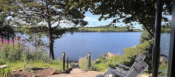Little Gem at Lough Sillan House | Romantic, Adults only with hot tub and sauna