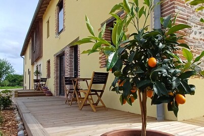 Country gite and B&B, reception room, garden, swimming pool