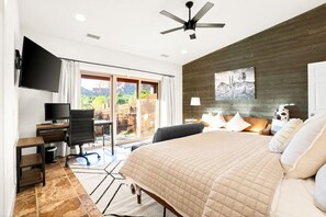 3 bedrooms, desk, iron/ironing board, travel crib