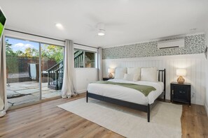 4 soveværelser, skrivebord, strygejern/strygebræt, weekendseng