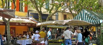 A cocoon in the heart of the village