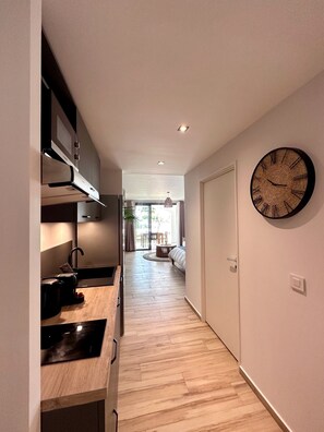 Interior - Studio Eleven Alamanda Beach beachfront (Saint Martin)