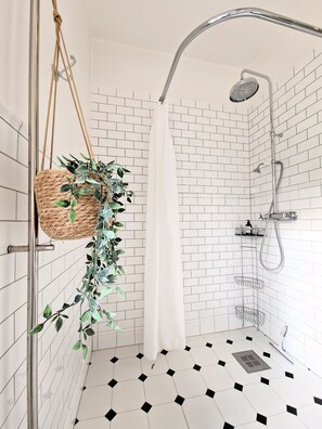Chambre Familiale | Salle de bain