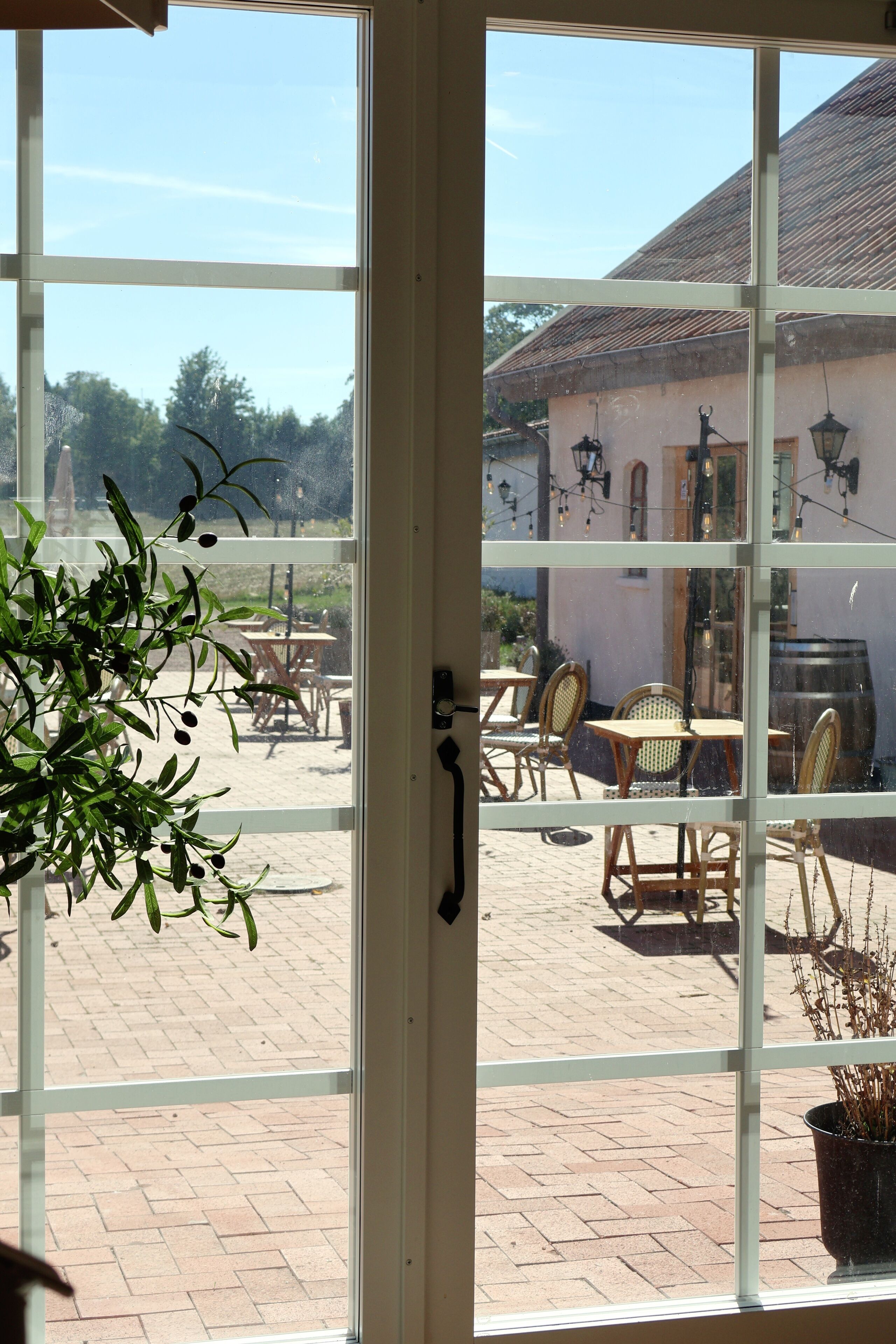 Minibar, gratis wi-fi och sängkläder