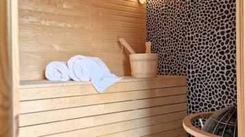 Deluxe Double Room, 1 King Bed, Private Bathroom, Garden View | Minibar, free WiFi, bed sheets