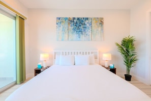 3 bedrooms, iron/ironing board, travel crib, WiFi