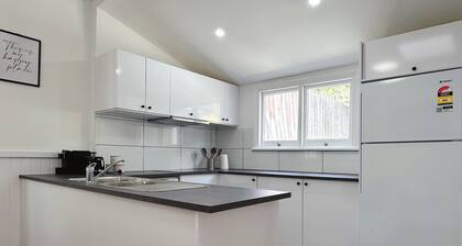The Sandy Nest - Close to Hobart CBD