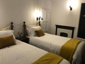 3 quartos, ferros/tábuas de passar roupa, Wi-Fi de cortesia