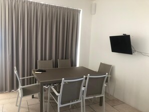 Dining - A window to the sea, vacation home, family use, breathtaking sea view (Peschici)