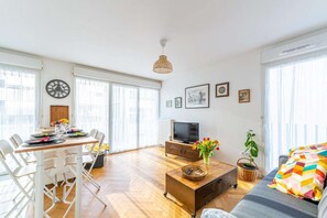 Fernseher