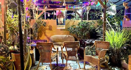 Fadidi House