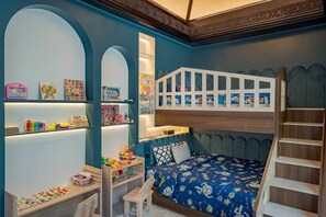 Luxury Villa, 6 Bedrooms, Pool View | 6 bedrooms, premium bedding, pillowtop beds, free minibar