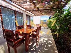 Villa, 2 Yatak Odası, Sigara İçilebilir, Kişiye Özel Havuzlu | Teras/veranda