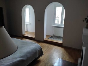 Double Room, City View | Soundproofing - Triple Eight Hotel (Tbilisi)
