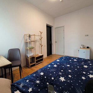 Single Room, Courtyard View | Soundproofing