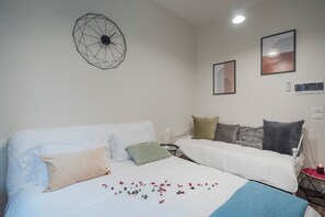 Comfort Triple Room | In-room safe, iron/ironing board, free WiFi - Loreto Prestige (Milan)