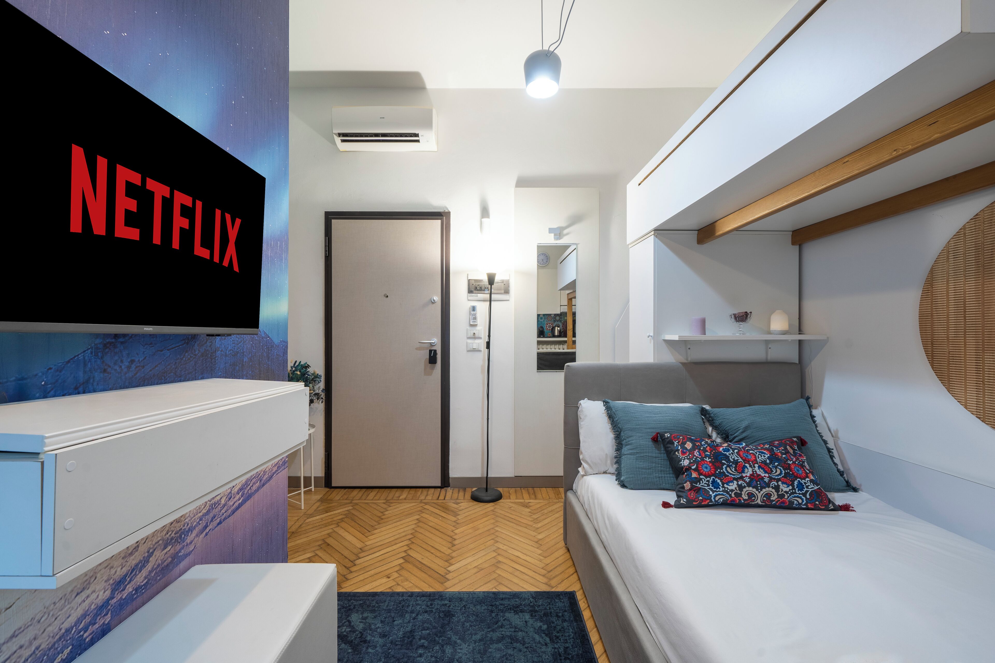 Basic Triple Room | In-room safe, iron/ironing board, free WiFi