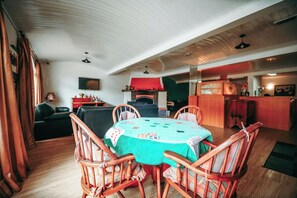 Reception hall