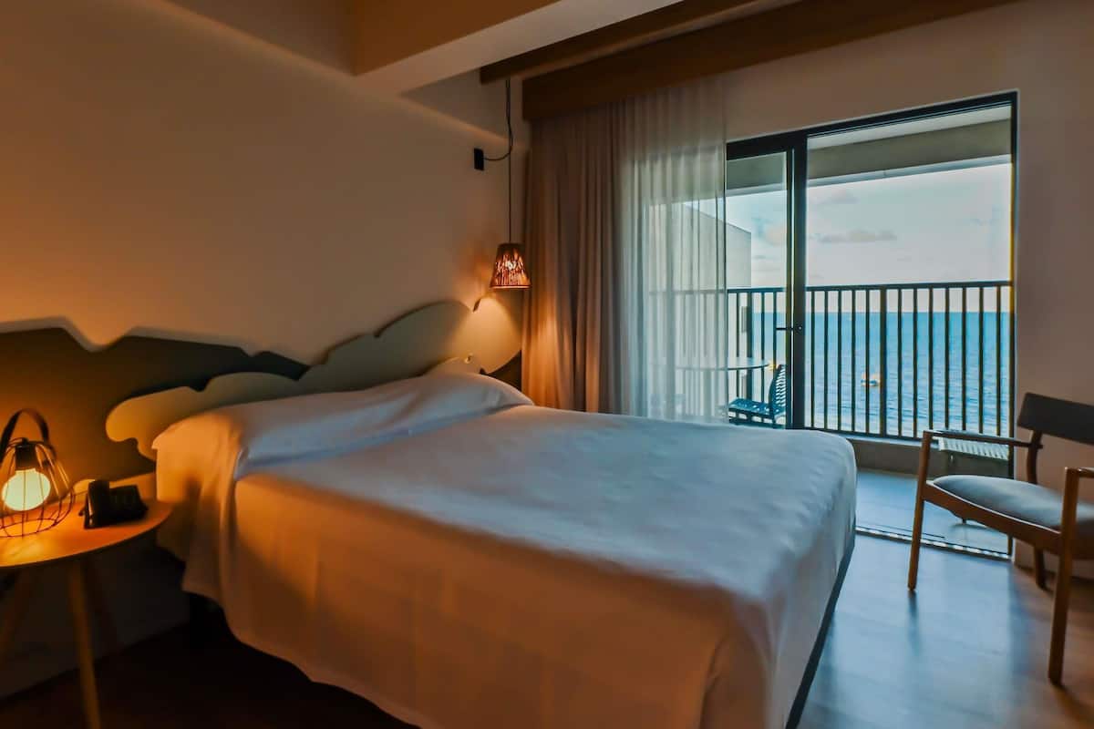 Standard Room, 1 Double Bed, Balcony | Minibar, free WiFi