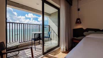 Standard Room, 1 Double Bed, Balcony, Sea View | Minibar, free WiFi