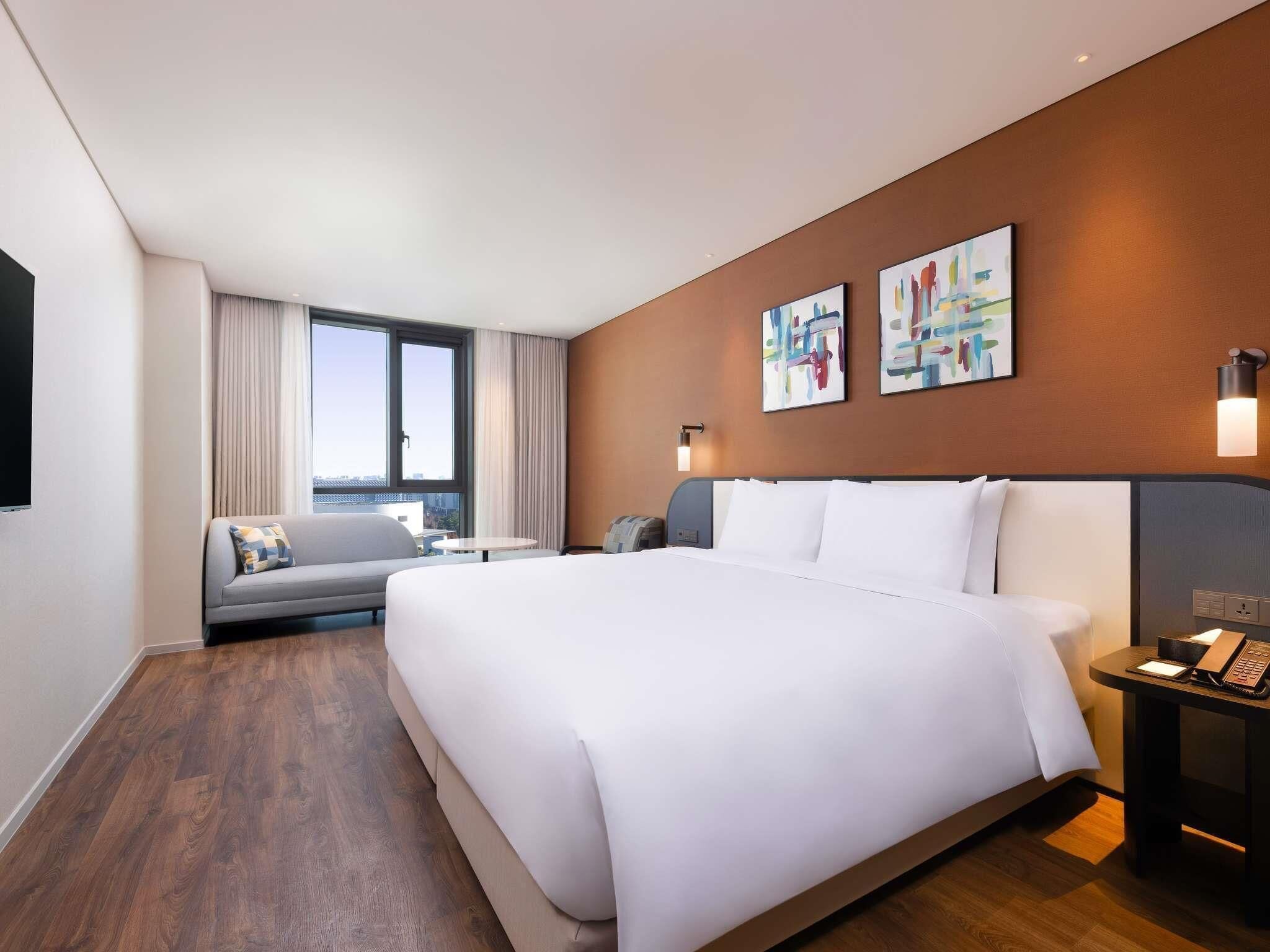 Chambre Deluxe, 1 très grand lit
