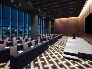 สถานที่จัดงานประชุม