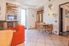 Fireplace, foosball, table tennis
