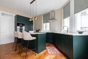 Appartement (2 Bedrooms) | Cuisine privée