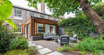 Whittlesey Street II by Onefinestay