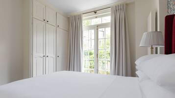 Apartment (2 Bedrooms)