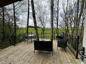 Ferienhütte | Speisen im Freien