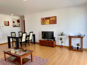Interior - OCEAN TERRACE HOUSE by Azores HomeMade (Ribeira Grande)
