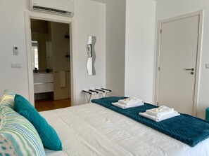 2 chambres, fer et planche Ă repasser, accĂšs Internet, draps fournis
