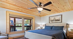 3 عدّة غرف نوم ومكواة/لوح كي وواي فاي وملاءات أسرّة