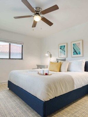 5 bedrooms, desk, iron/ironing board, travel cot