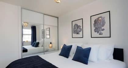 FreePark,Discounts,Wifi, SmartTV