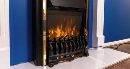 Cosy 3 Bed House - Free Parking - Contractors