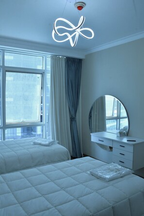 1 chambre, fer et planche à repasser, lit de bébé portatif, Wi-Fi