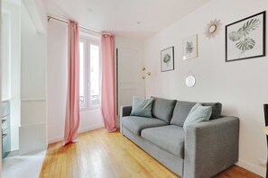 Apartment | Living area