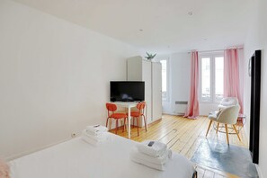 Apartment | Living area