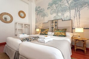 Twin Room | Bathroom | Slippers