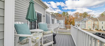 Game Room! Pontoon Rental~Boat Slip~Fire Pit