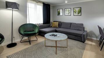 City Apartment | Living room | Flat-screen TV